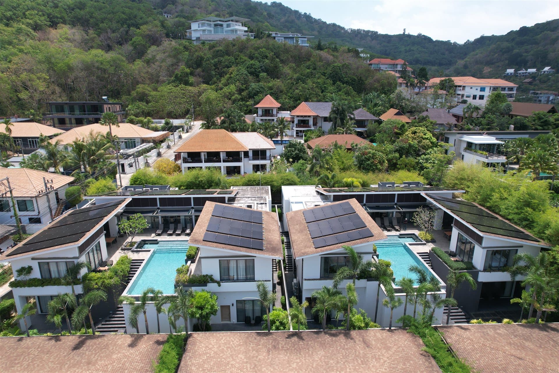 Casabay Luxury Pool Villas by STAY — thumbnail 4