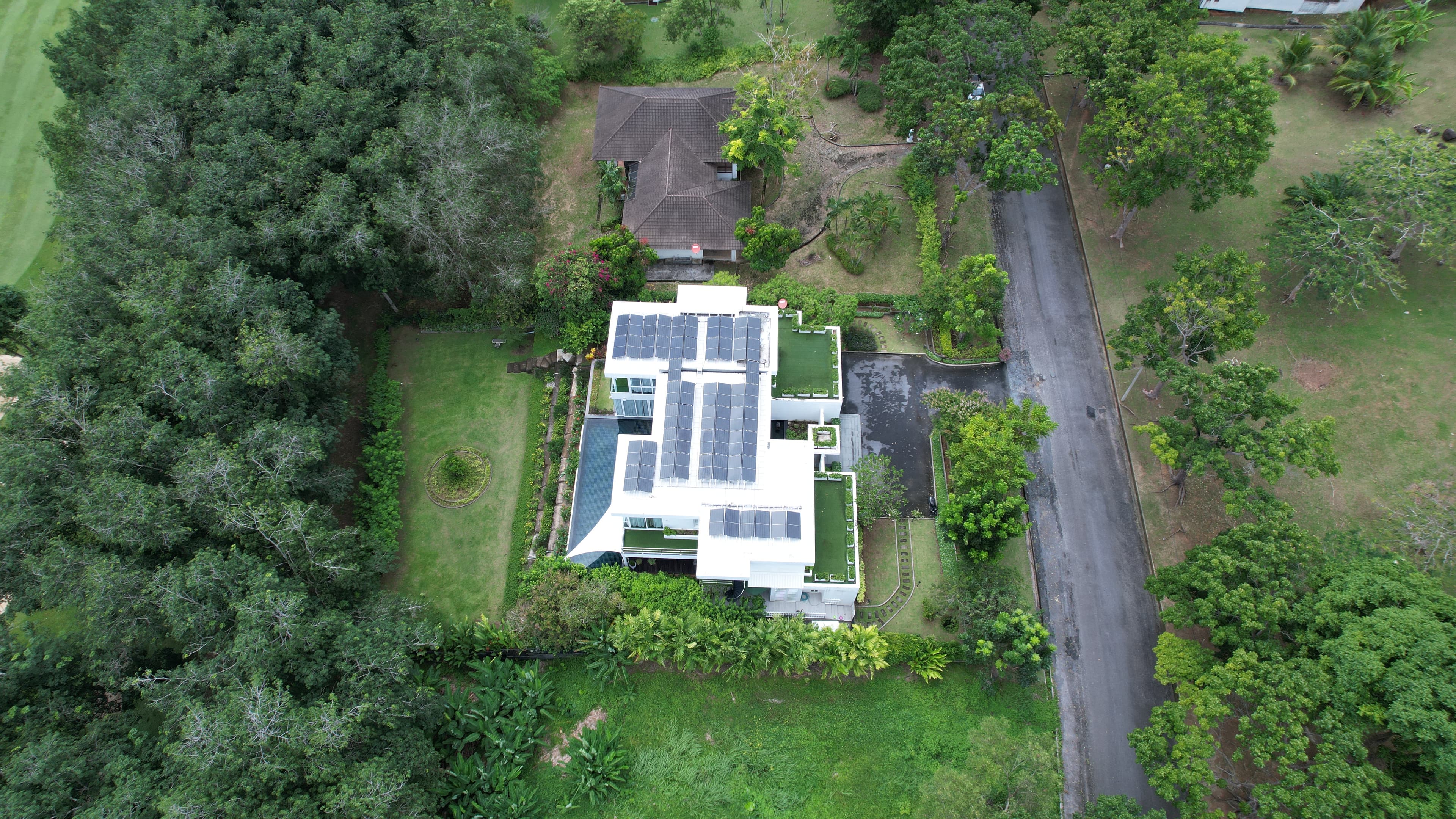 Private House at Blue Canyon — thumbnail 4