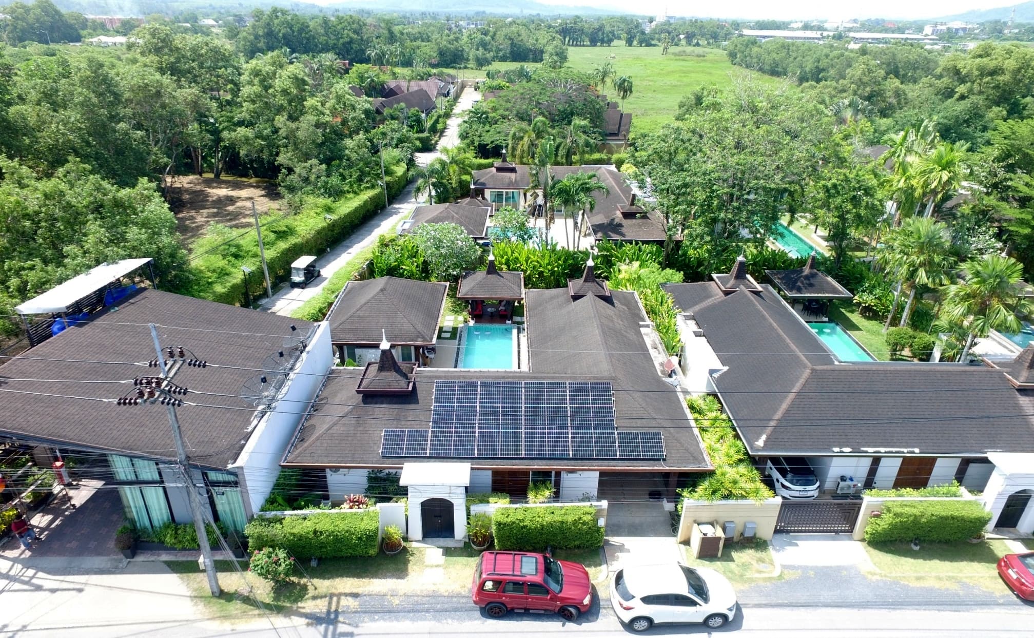 Baan Thai Surin Villa D4 solar rooftop installation — Phuket