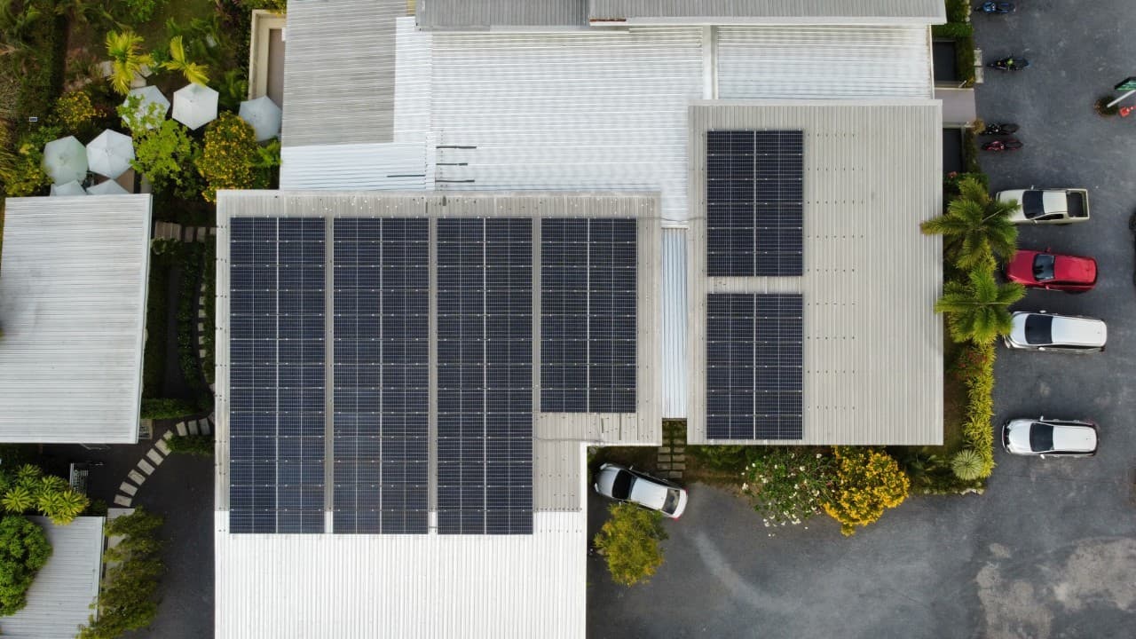 Gym Club Fitness solar rooftop installation — Phuket