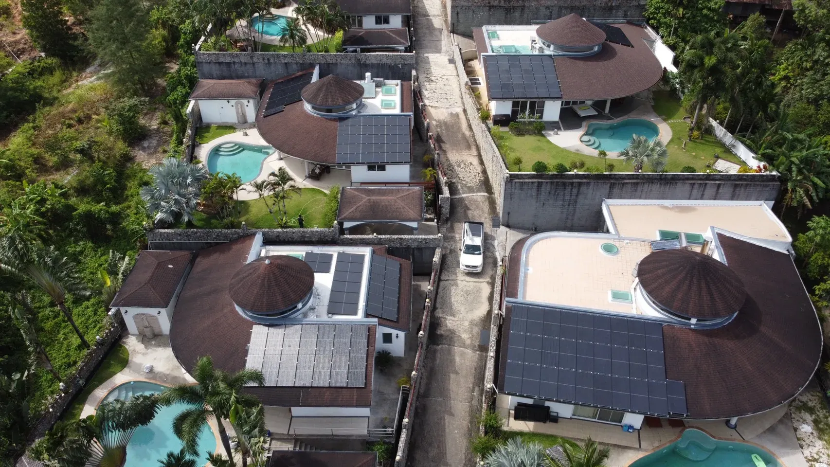 Bismarck's Paradise Estate solar rooftop installation — Phuket