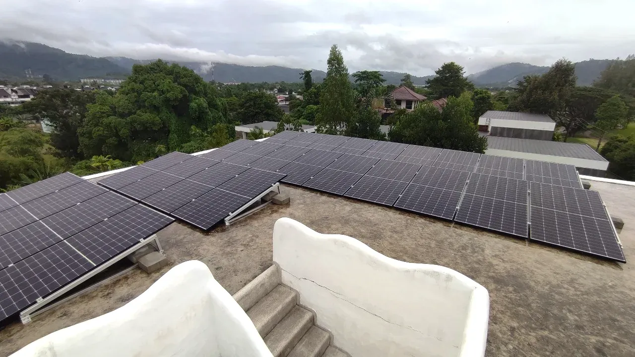 Private House - 15 solar rooftop installation — Phuket
