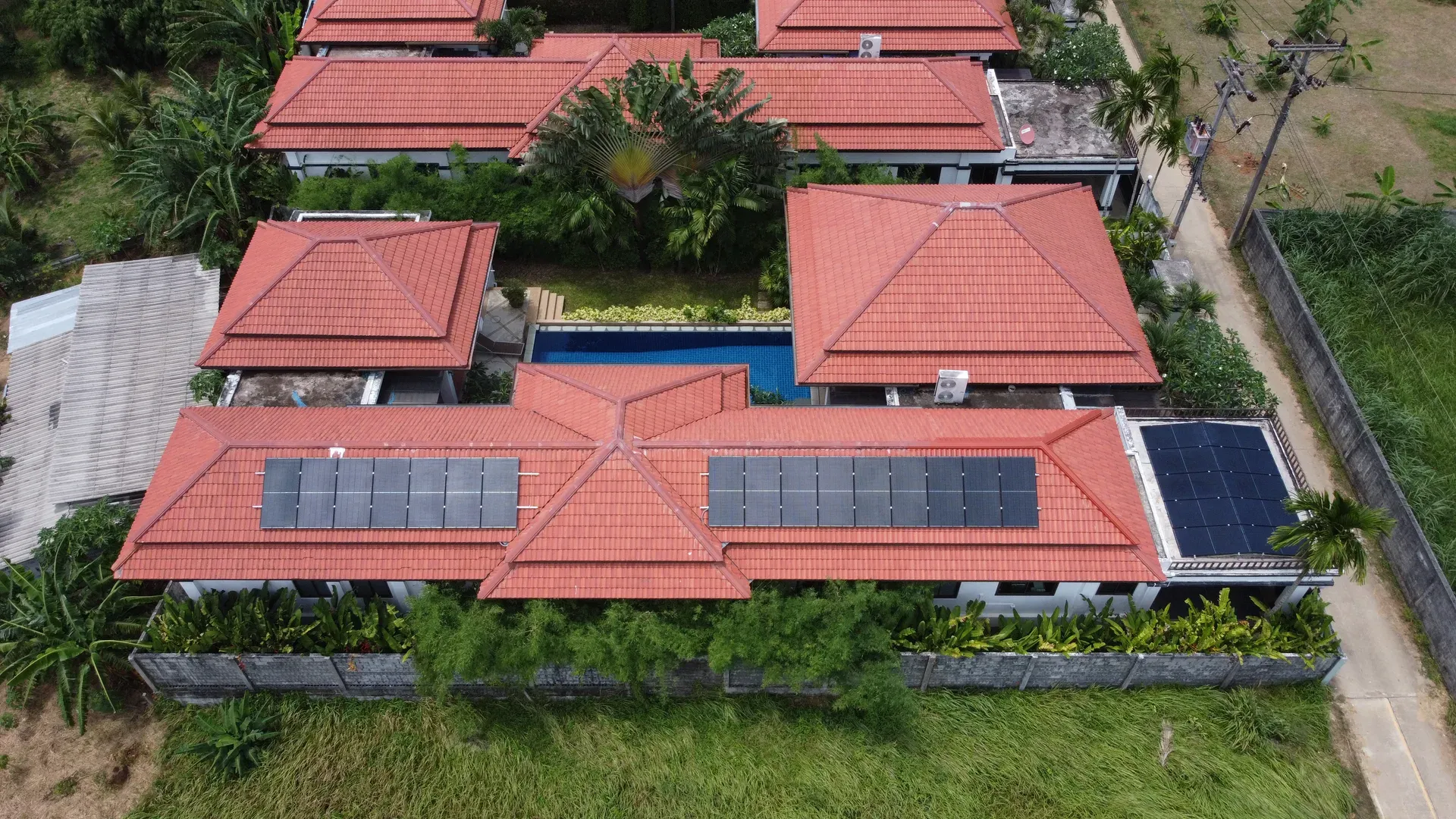 Villa Magnolia solar rooftop installation — Phuket