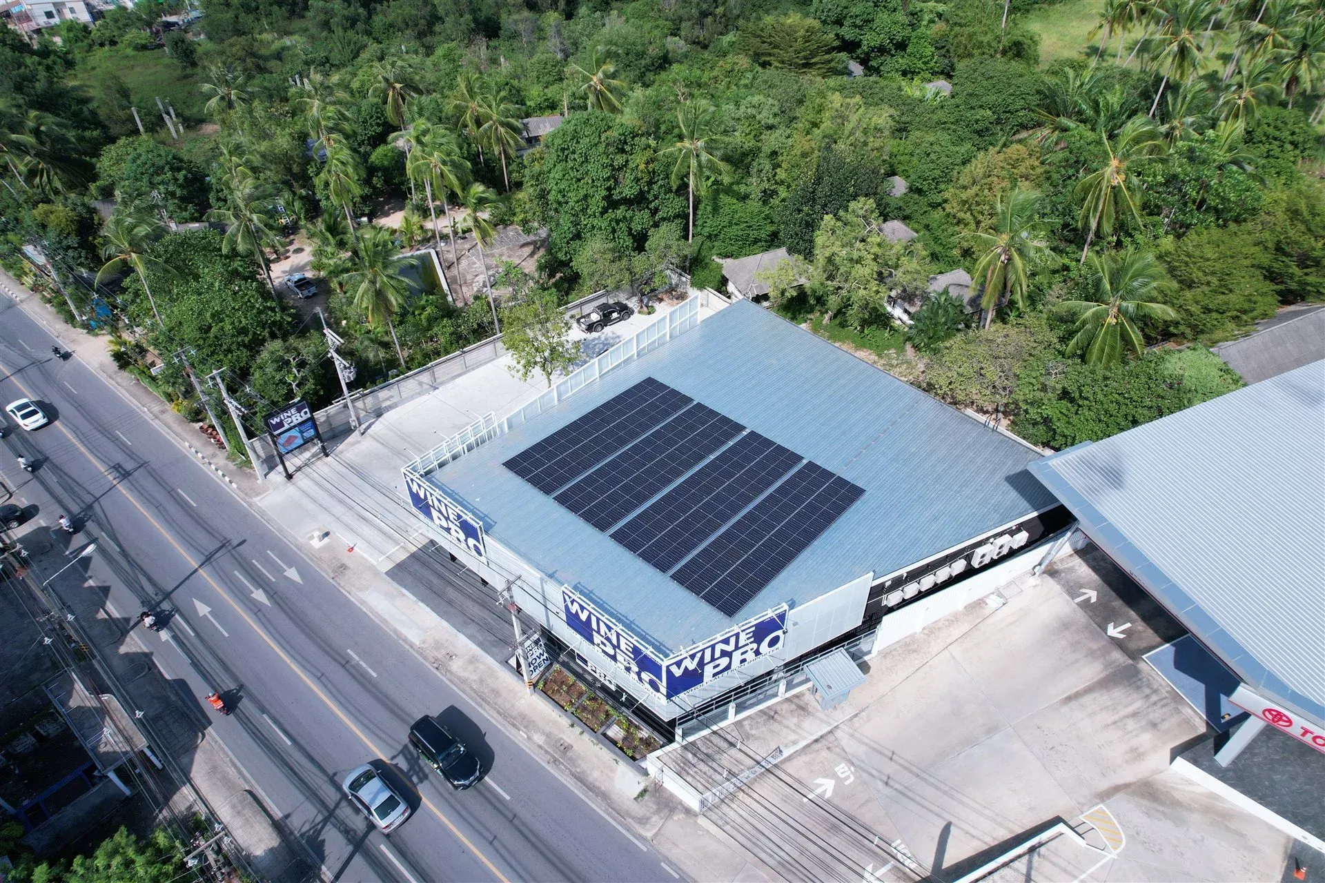 Wine Pro (Samui) solar rooftop installation — Suratthani